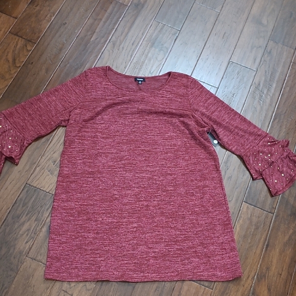 NWT Tacera Cranberry Red Dress with Ruffled Sleeves & Gold Accents size 2X - Picture 1 of 9